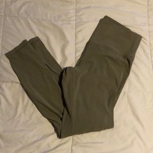 Lululemon green leggings (thin material)